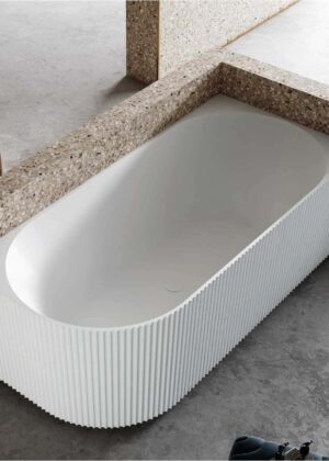RORY 1500mm V-Groove Fluted Right Corner Free Standing Bathtub Gloss White
